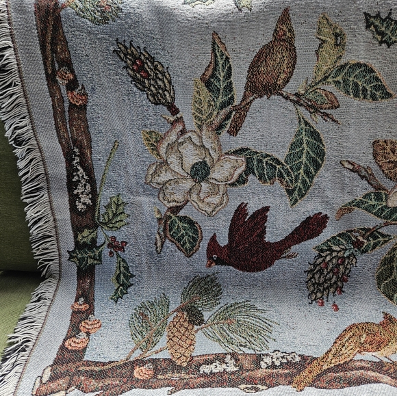 Susan Welsh Christmas Red Cardinals Holly Tapestey Throw Blanket 61" x 40" - Picture 5 of 7